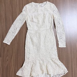 플라스틱아일랜드 레이스 원피스