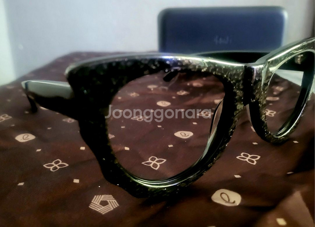 [미사용 새상품]수비 블랙캣 안경--9