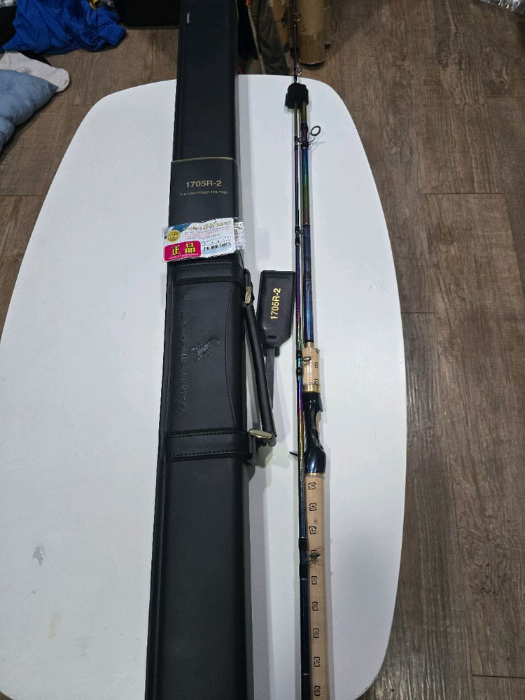 월드샤우라 리미티드 1705R-2 팝니다--1