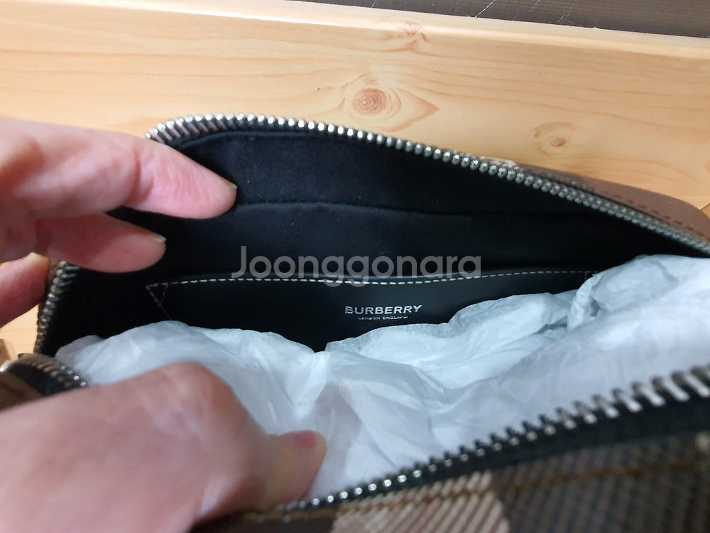 체크 크로스백--6