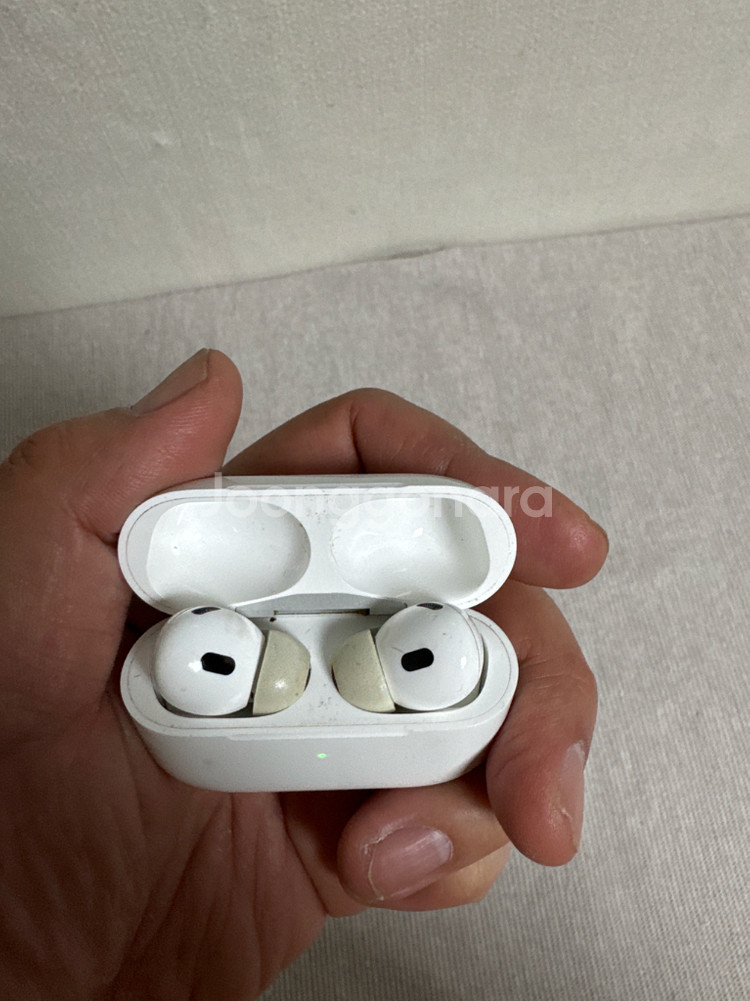 애플 에어팟 프로2 맥세이프 라이트닝--1