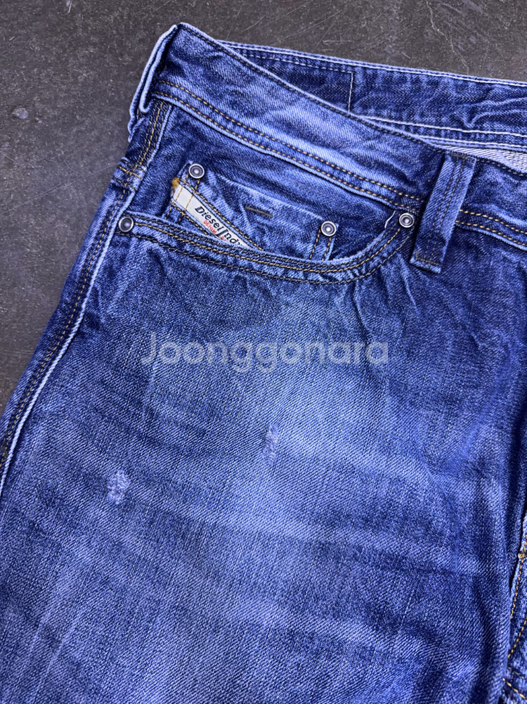디젤 타나즈 빈티지 워싱 데미지진 청바지 데님팬츠 34--3