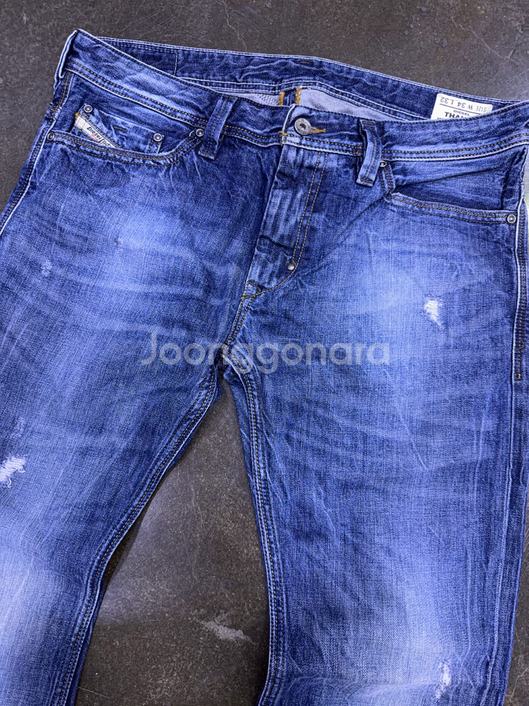 디젤 타나즈 빈티지 워싱 데미지진 청바지 데님팬츠 34--2
