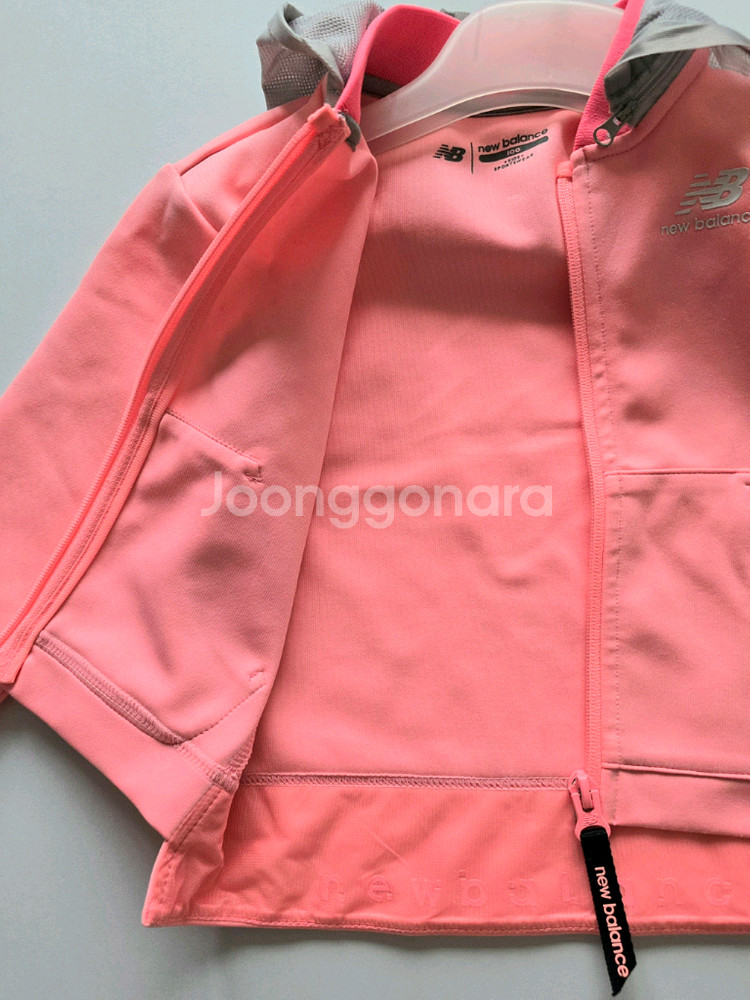 뉴발란스키즈 여아 트레이닝세트 100사이즈--4