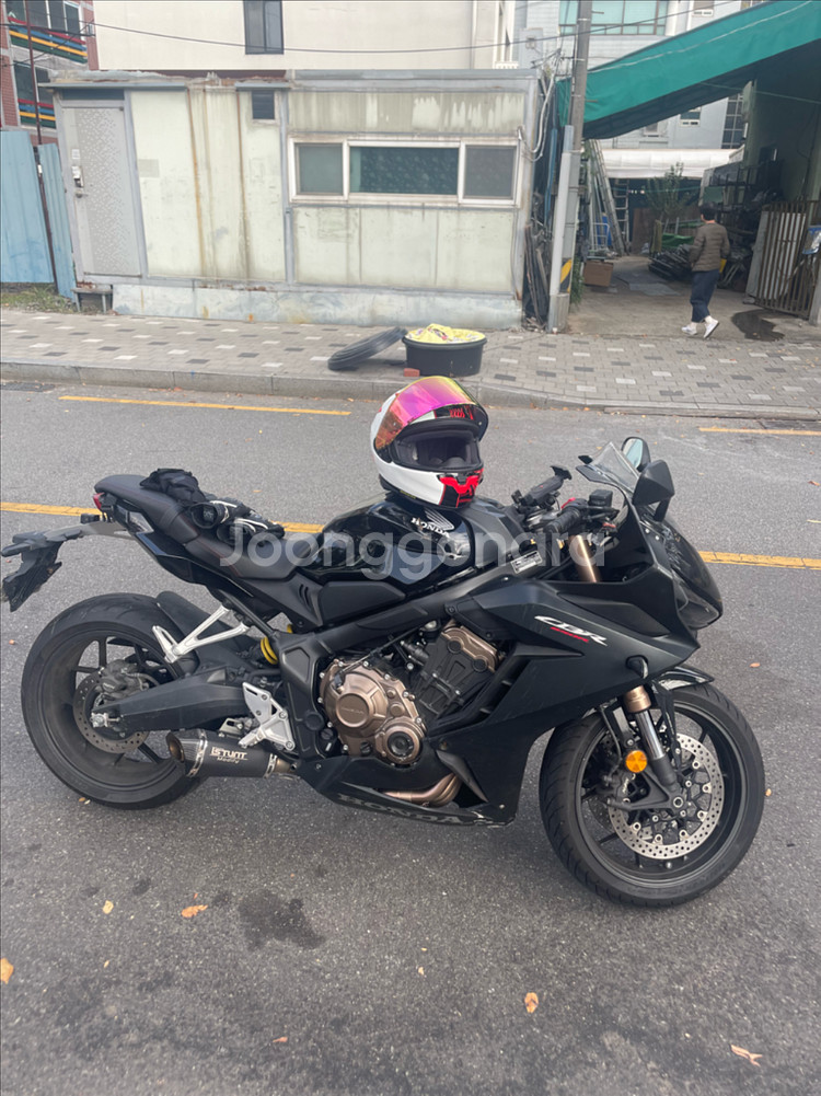 혼다 cbr650r 22년식 블랙--2