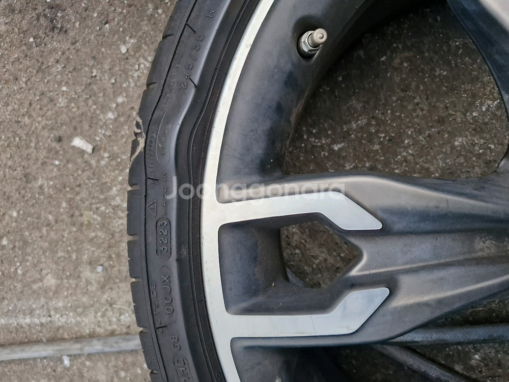 BMW G30 20인치 순정 휠타이어 세트--7