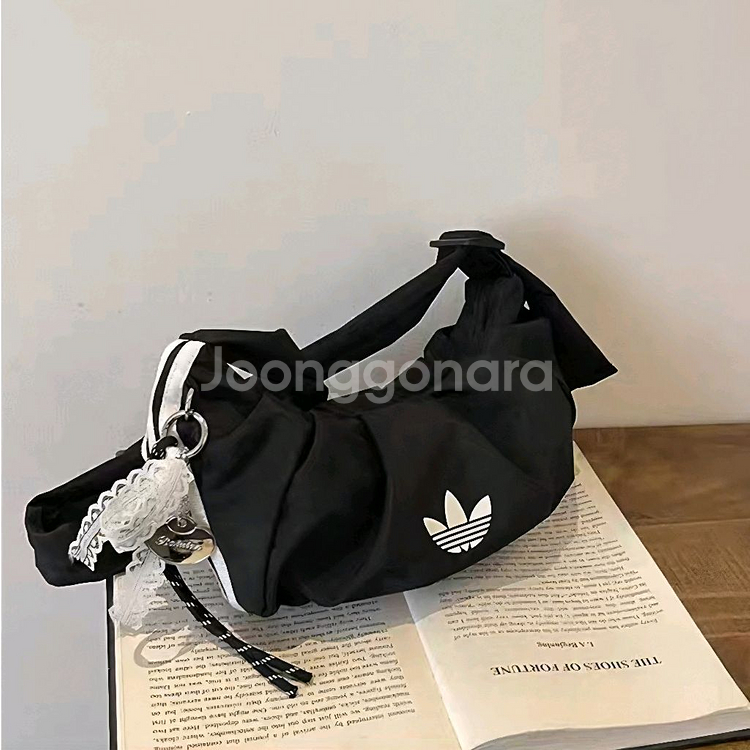 아디다스가방 만두백 반달크로스백 미니백 셔링백 곱창가방--5
