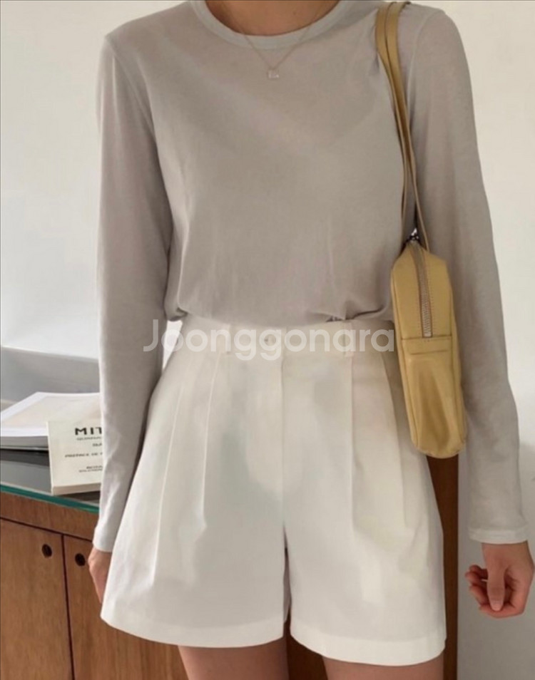 모이블레 핀턱 반바지 네이비 S--0