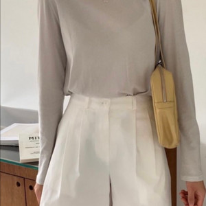 모이블레 핀턱 반바지 네이비 S