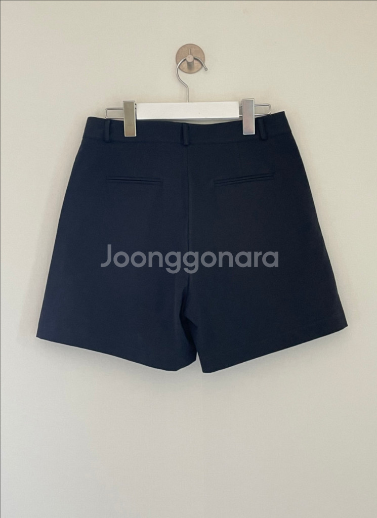 모이블레 핀턱 반바지 네이비 S--4