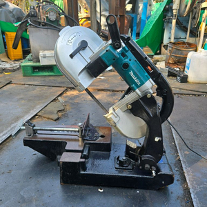 마끼다 금속절단기