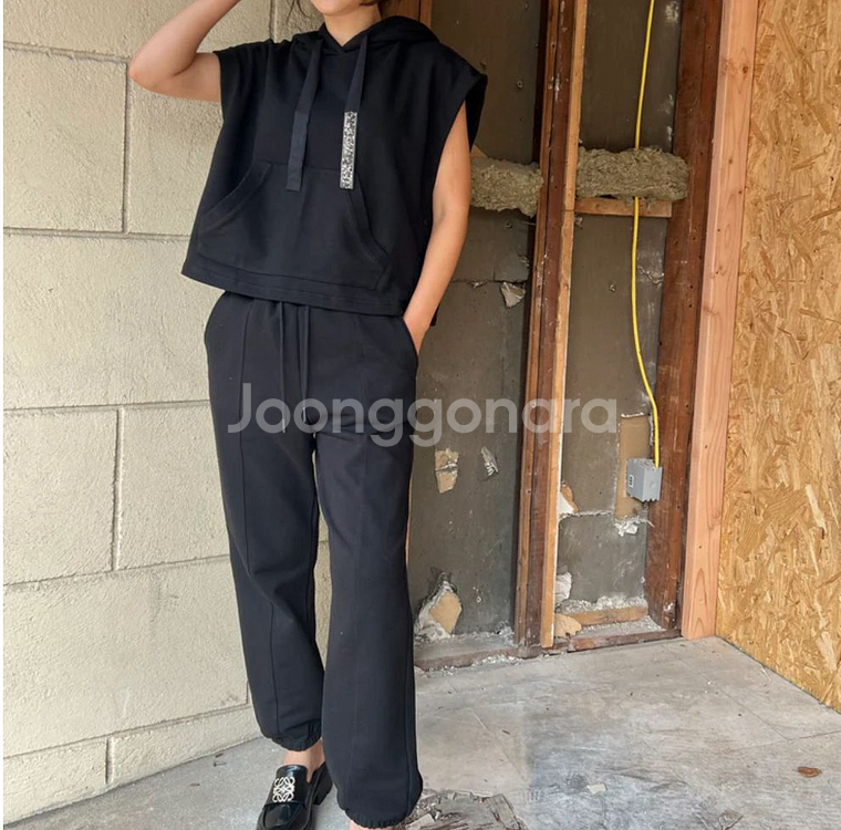 블랙 비즈 후드 트레이닝 세트 수입의류 에이블리--1