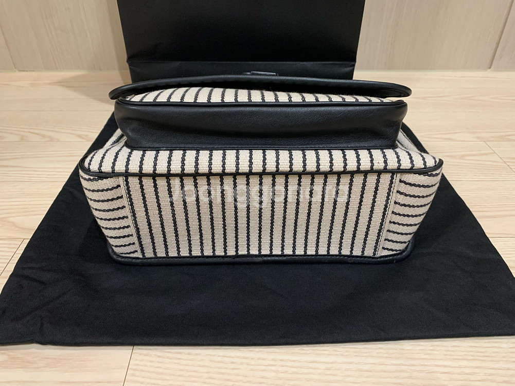 생로랑 니키백 미듐 미디움 캔버스 블랙 스트라이프--4