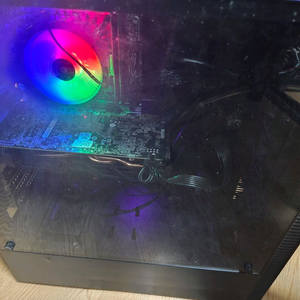 i5 13600kf 32gb rx580 본체팝니다