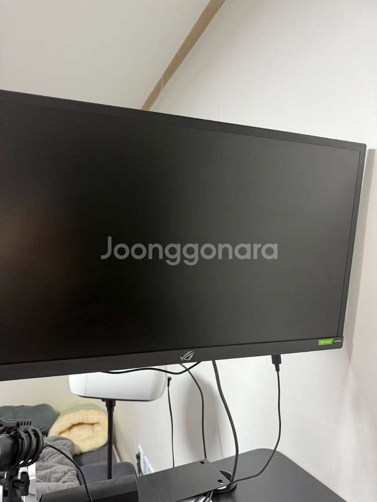 asus xg248q 240hz 판매합니다. (스탠드 x)--0