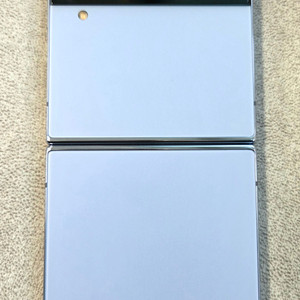 갤럭시 Z플립4_512G 판매 합니다.[23.9만]