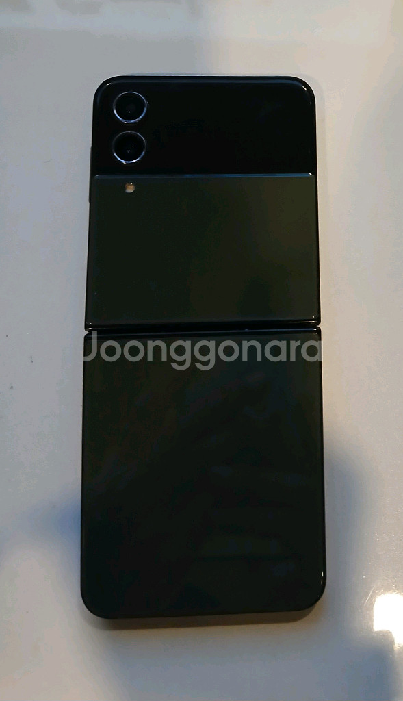 갤럭시 Z플립4 스마트폰 부품용으로 팝니다 [반택포함]--3