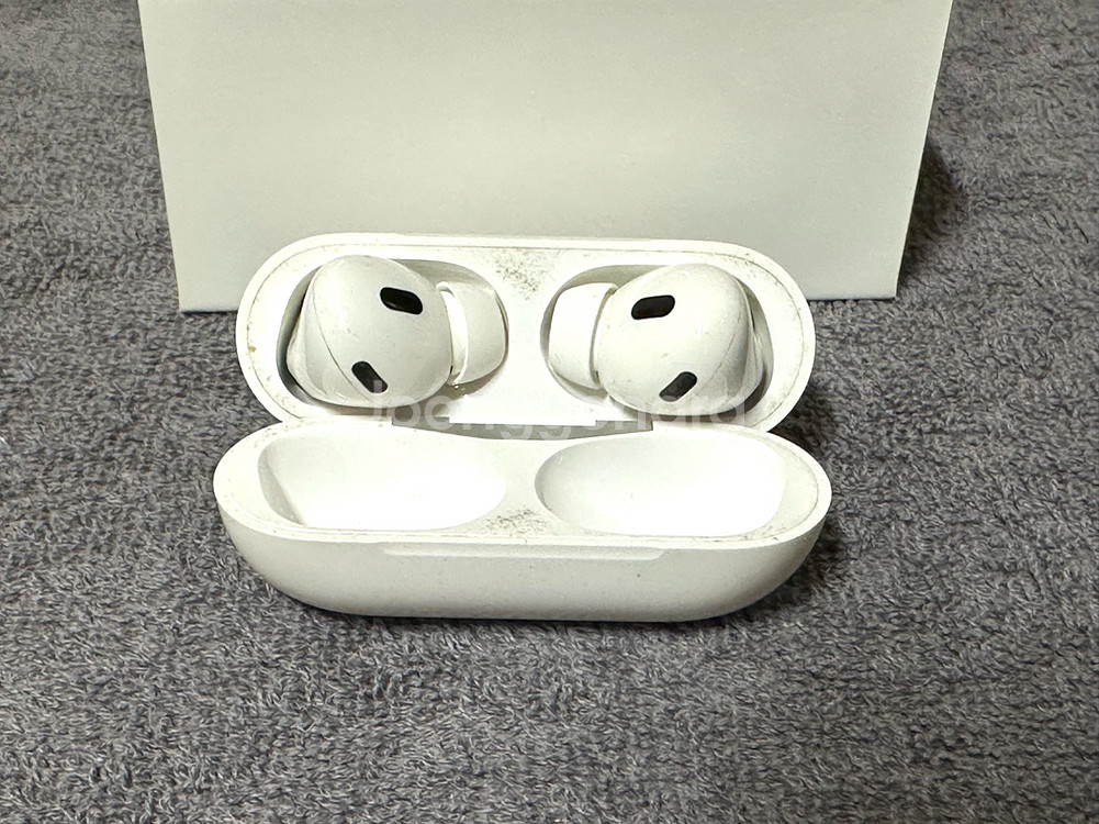 에어팟 프로 2세대 실사용품 판매합니다--6