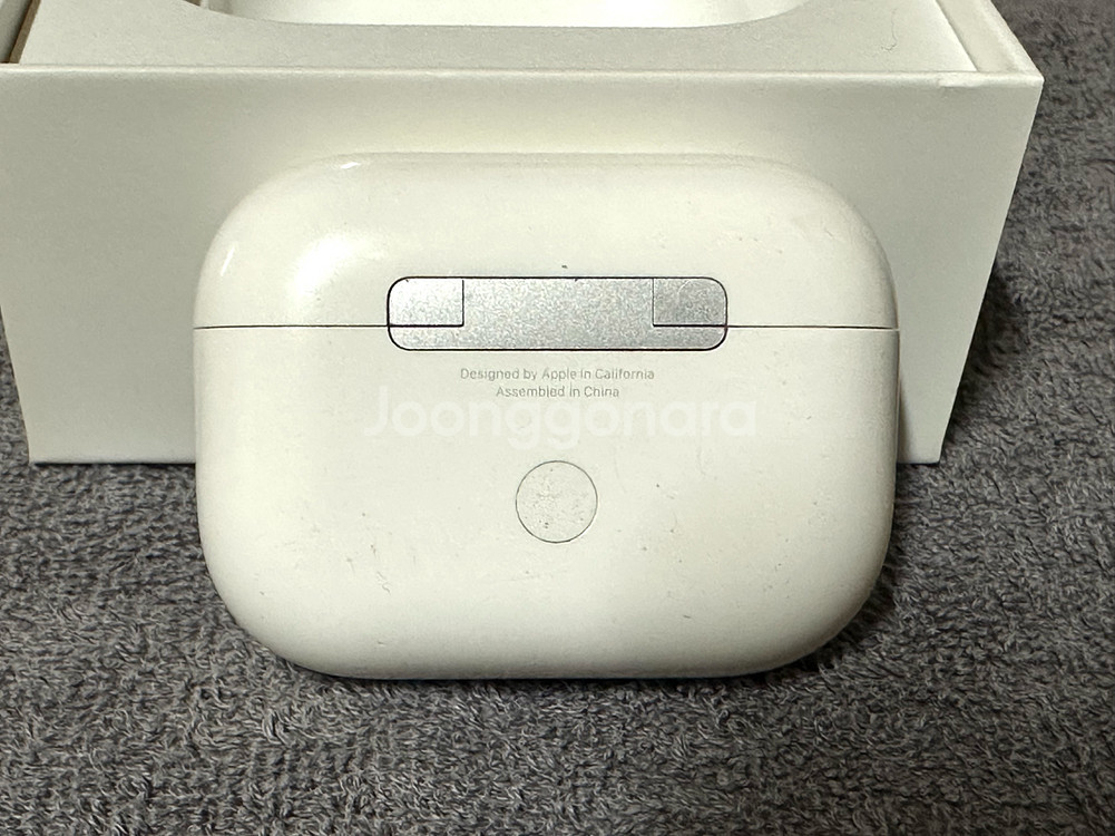 에어팟 프로 2세대 실사용품 판매합니다--5