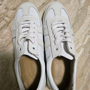 스니커즈 팝니다.(새상품)