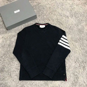 [2][신형]톰브라운 사선완장 맨투맨