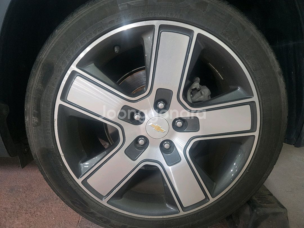 올란도 18인치 휠타이어--2