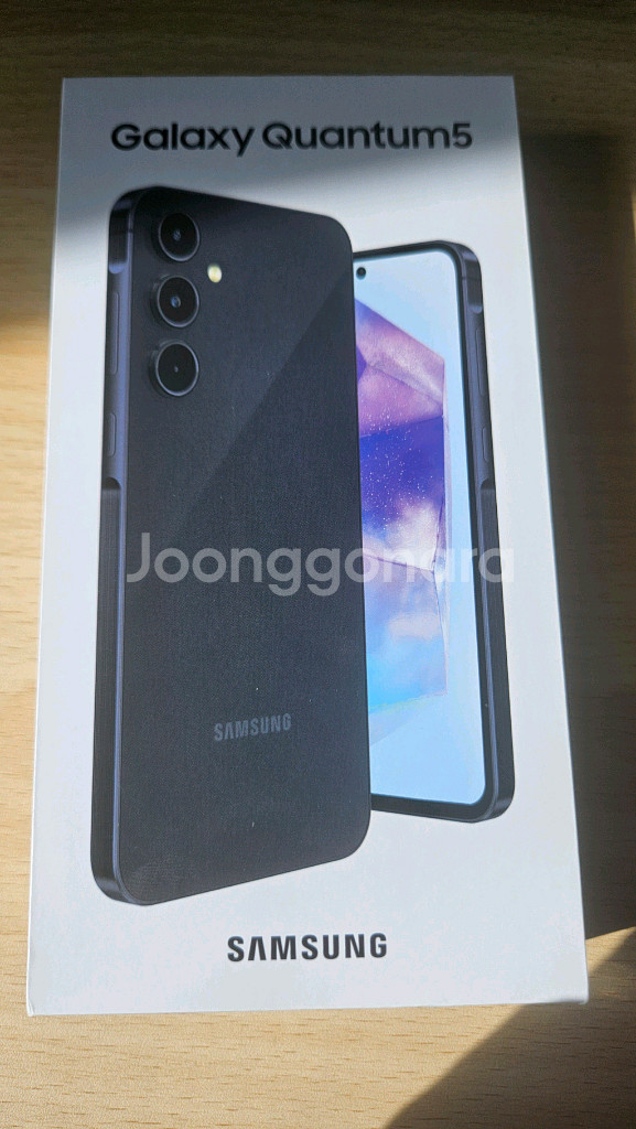 갤럭시 퀀텀5 어썸네이비 128G 미사용--0