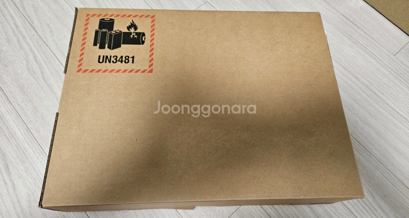 맥북 에어 13 M2 미드나이트 미개봉 (M2 8코어--1