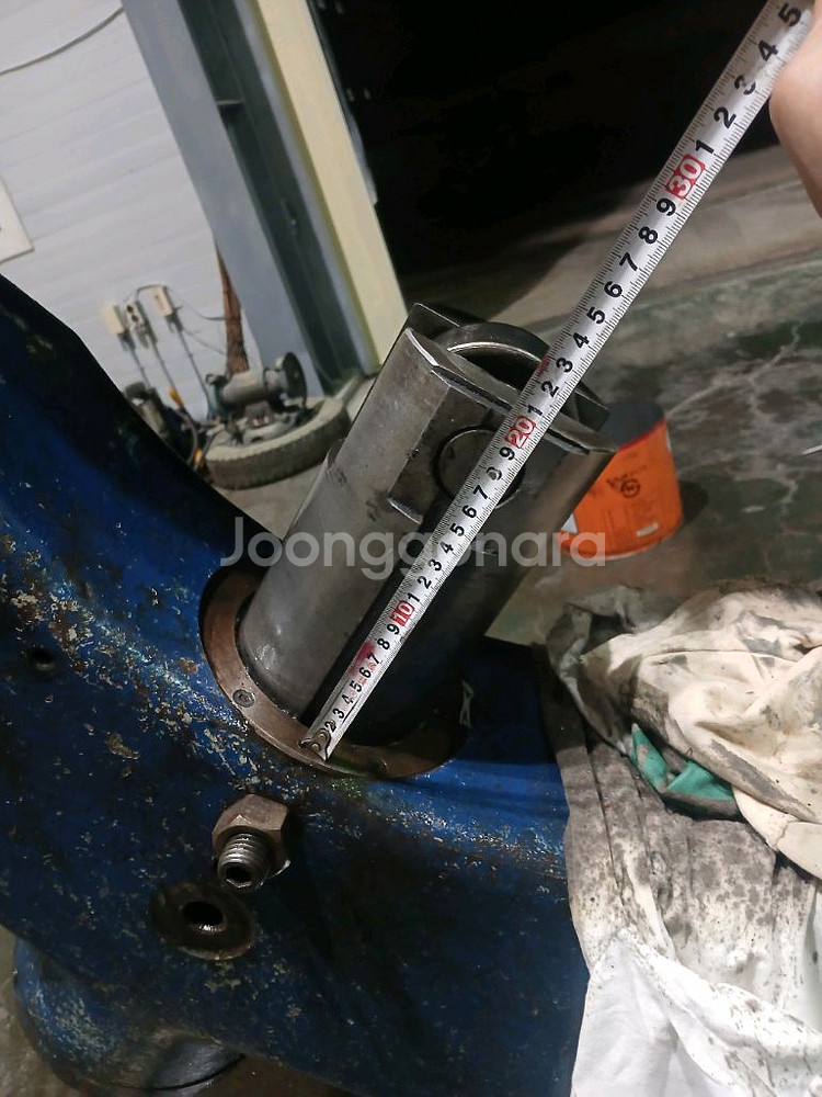 스코다 일산 대형선반 1500파이 3베드 방진구 판매금액 900백만원입니다. 공작기계--2