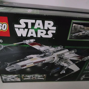 레고 10240 x-윙 스타파이터 입니다.