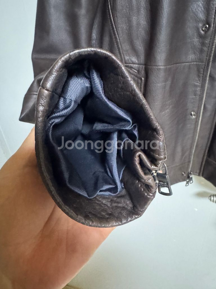 아르마니 익스체인지 버팔로 가죽 자켓 M--8