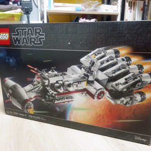 레고 75244 탄티브 IV 입니