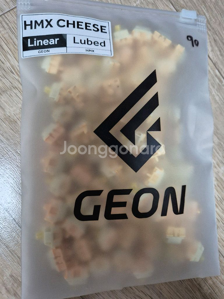 HMX치즈 키보드 스위치 90개--2