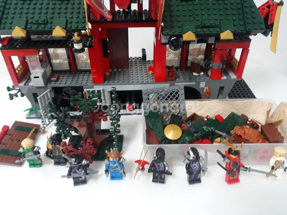 레고 정품 닌자고70728 피규어7포함 시티의 전투(택포)--3