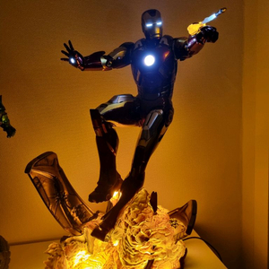 사이드쇼 아이언맨 마크7 1/4 스테츄