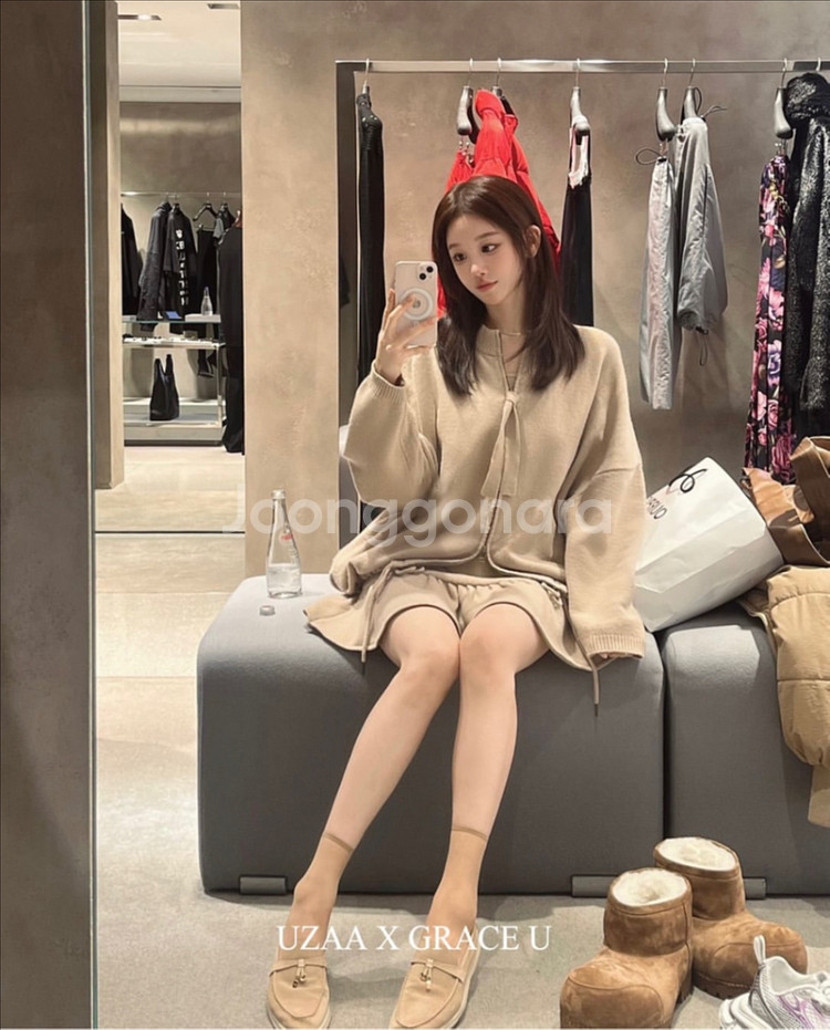 새상품) 24년 그레이스유 GRACE U elle knit zip up 엘르 니트 집업 가디건 리본 울 캐시미어--4