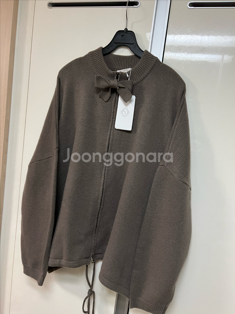 새상품) 24년 그레이스유 GRACE U elle knit zip up 엘르 니트 집업 가디건 리본 울 캐시미어--10