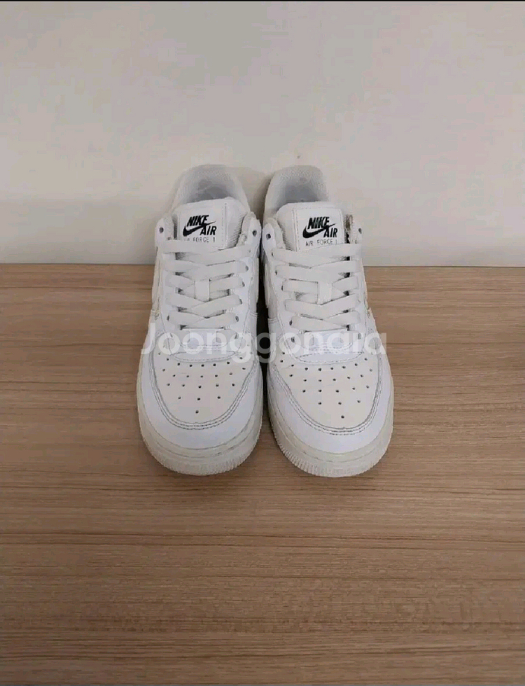 여성 나이키 에어포스1 로우 07 에센셜 운동화 (220)--0