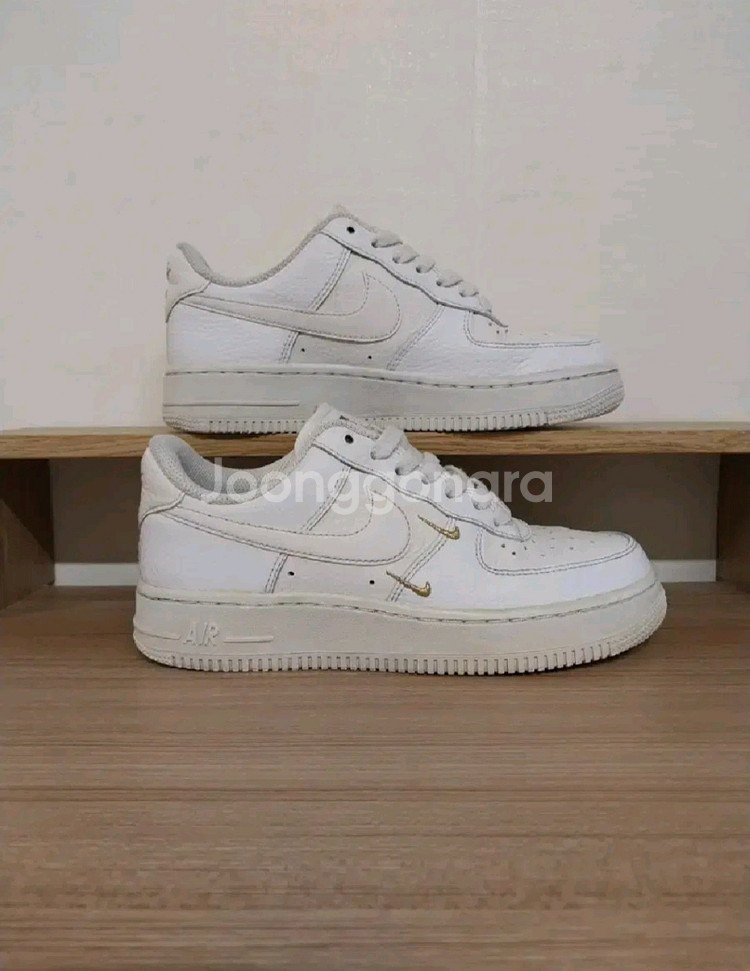 여성 나이키 에어포스1 로우 07 에센셜 운동화 (220)--4