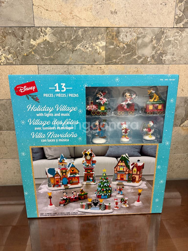 새상품 디즈니 홀리데이 빌리지 13피스 장식 세트--0
