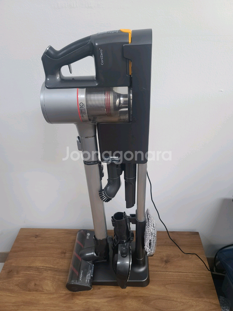 LG 코드제로무선청소기 A9 S97SFBSH1(배터리 56분&33분 작동,물걸레키트포함,전체 청소완)--1