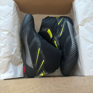 게르네 G. 윈터 로드 고어텍스 슈즈