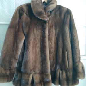 여성용 밍크 코트 66마른77 거의새것