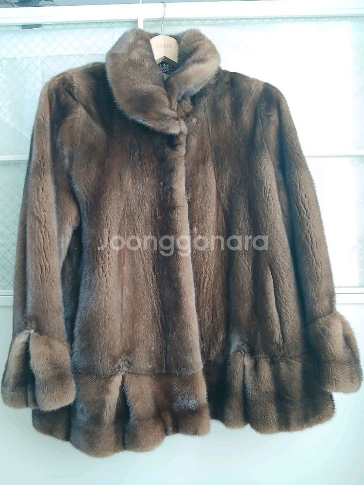 여성용 밍크 코트 66마른77 거의새것--1