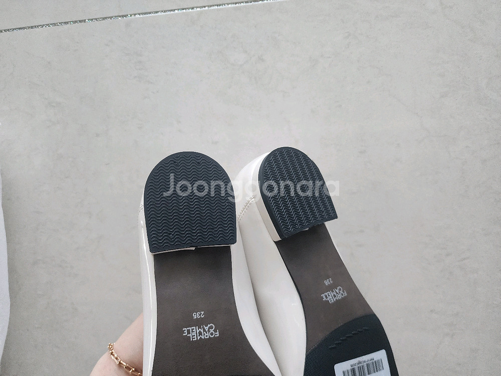 포멜카멜라 여성 로퍼 235사이즈 새거팔아요--5