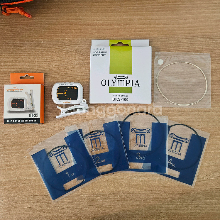 아누에누에 파파2 우쿨렐레--1