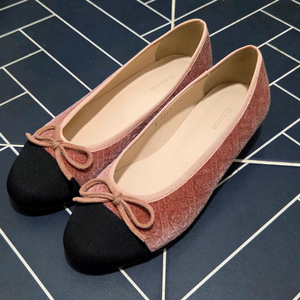 새상품 핑크벨벳 플랫슈즈 수제화 230