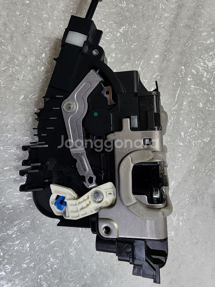 METZGER 벤츠 W205 C200 앞 운전석 도어락 전도어락좌 0997206301 2314243--5