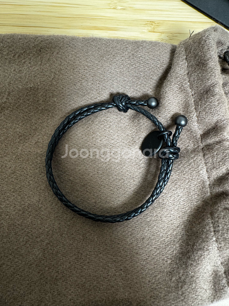 보테가베네타 인트레치아토 팔찌--1