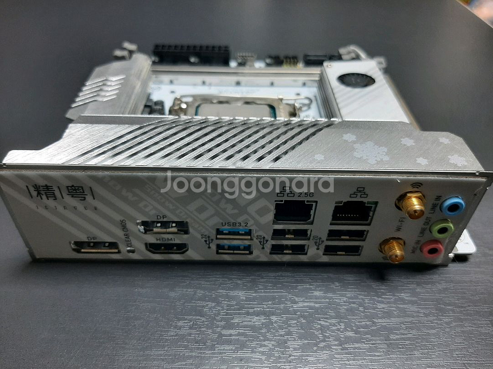 IntelCorei312100F+Snow Dream--2